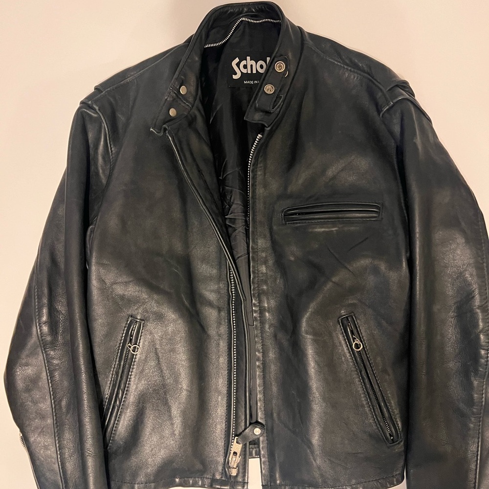Schott Perfecto leather jacket size 40